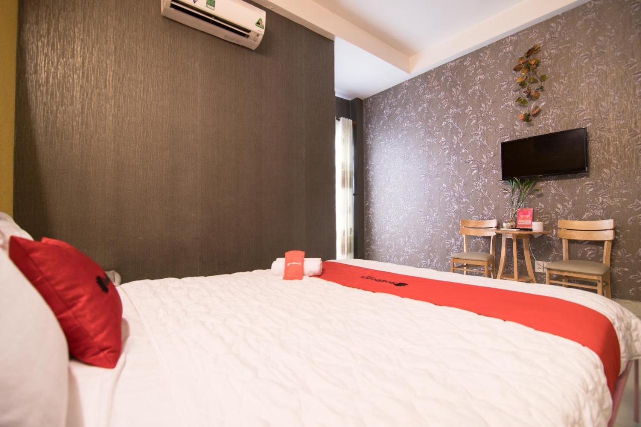 Reddoorz Near Aeon Mall Tan Phu 2 Khách sạn