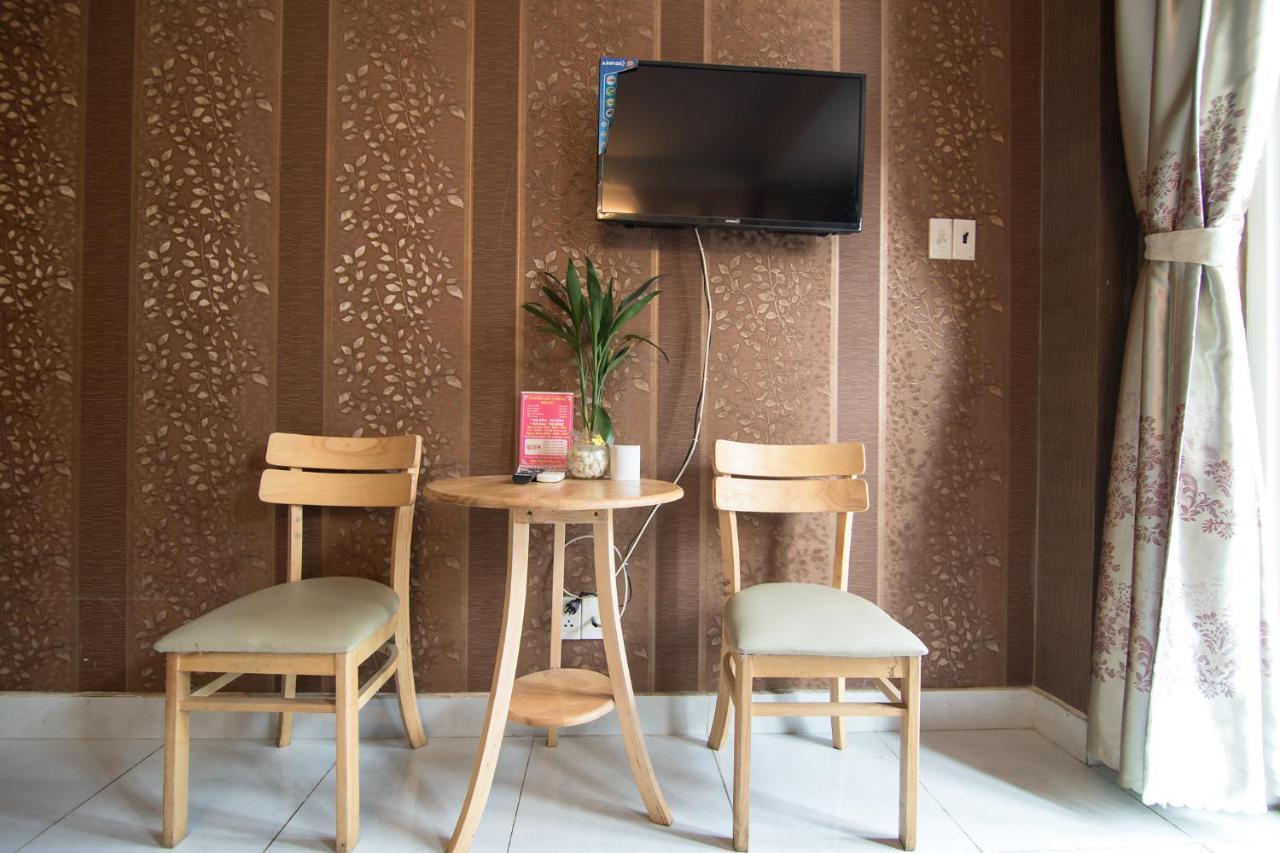 Khách sạn Reddoorz Near Aeon Mall Tan Phu 2 TP. Hồ Chí Minh